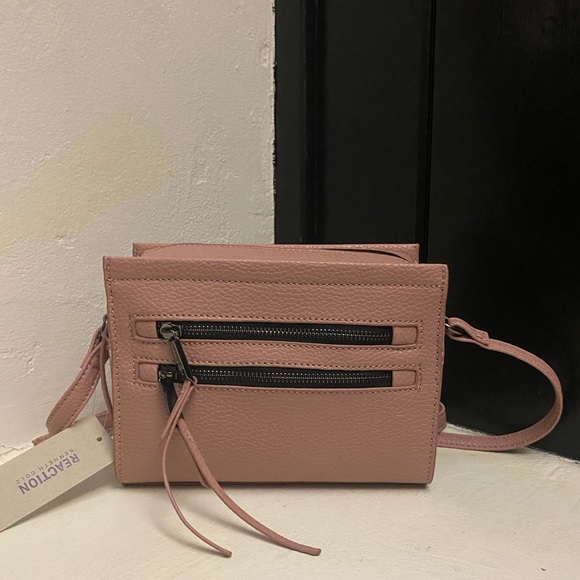 Reaction Kenneth Cole Purse - Brand New with Tags - Picture 4 of 7